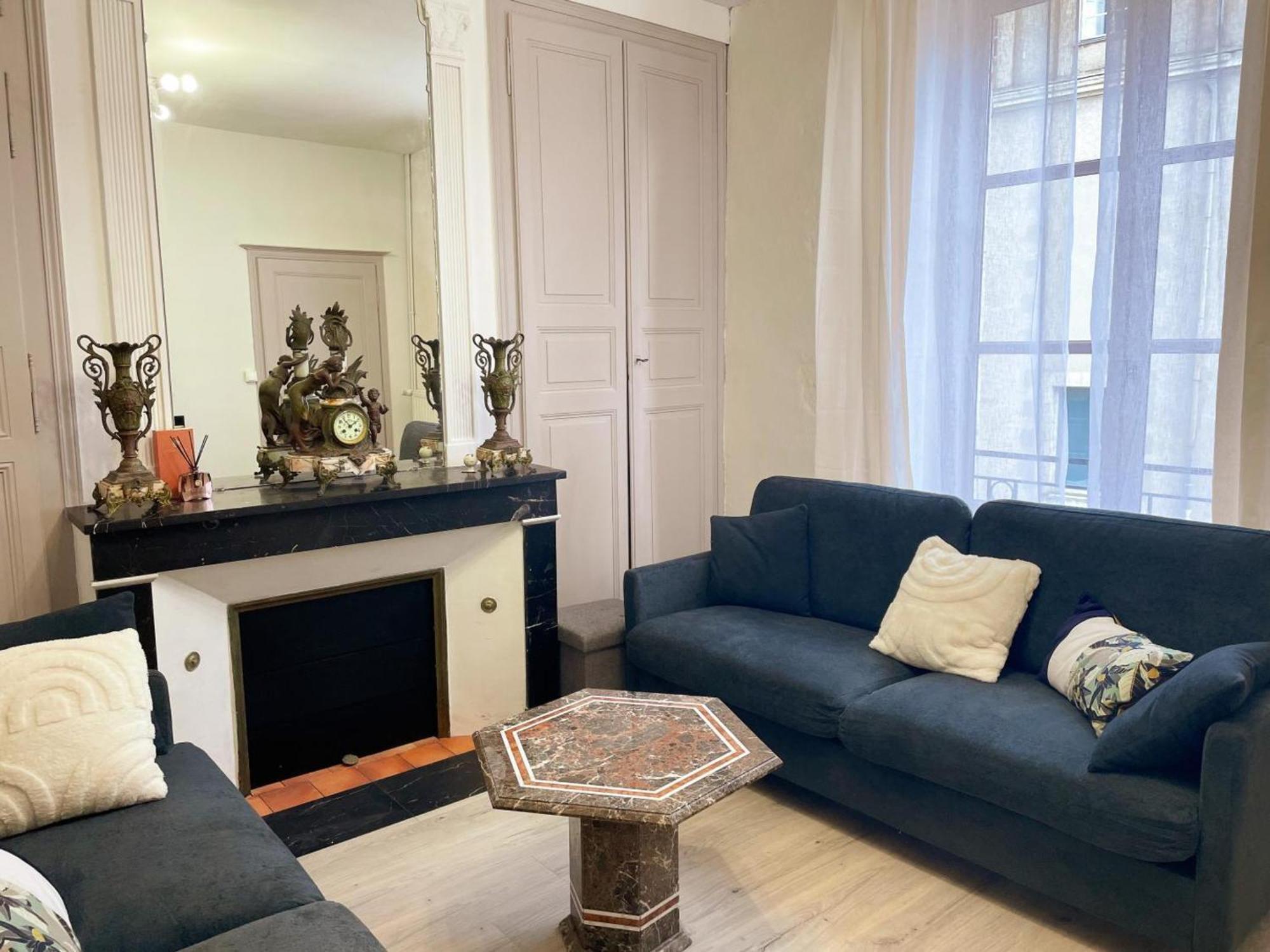 Apartment Triplex Renove 4 Au Coeur De Avec Wifi - Fr-1-491-455 Blois